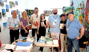 Το ΠΟΚΕΛ πρόσφερε βιβλία στο "Κοινωνικό ΕΚΑΒ"